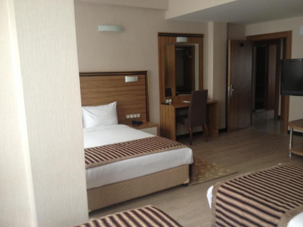 Buyuk Hotel Kayseri Phòng bức ảnh